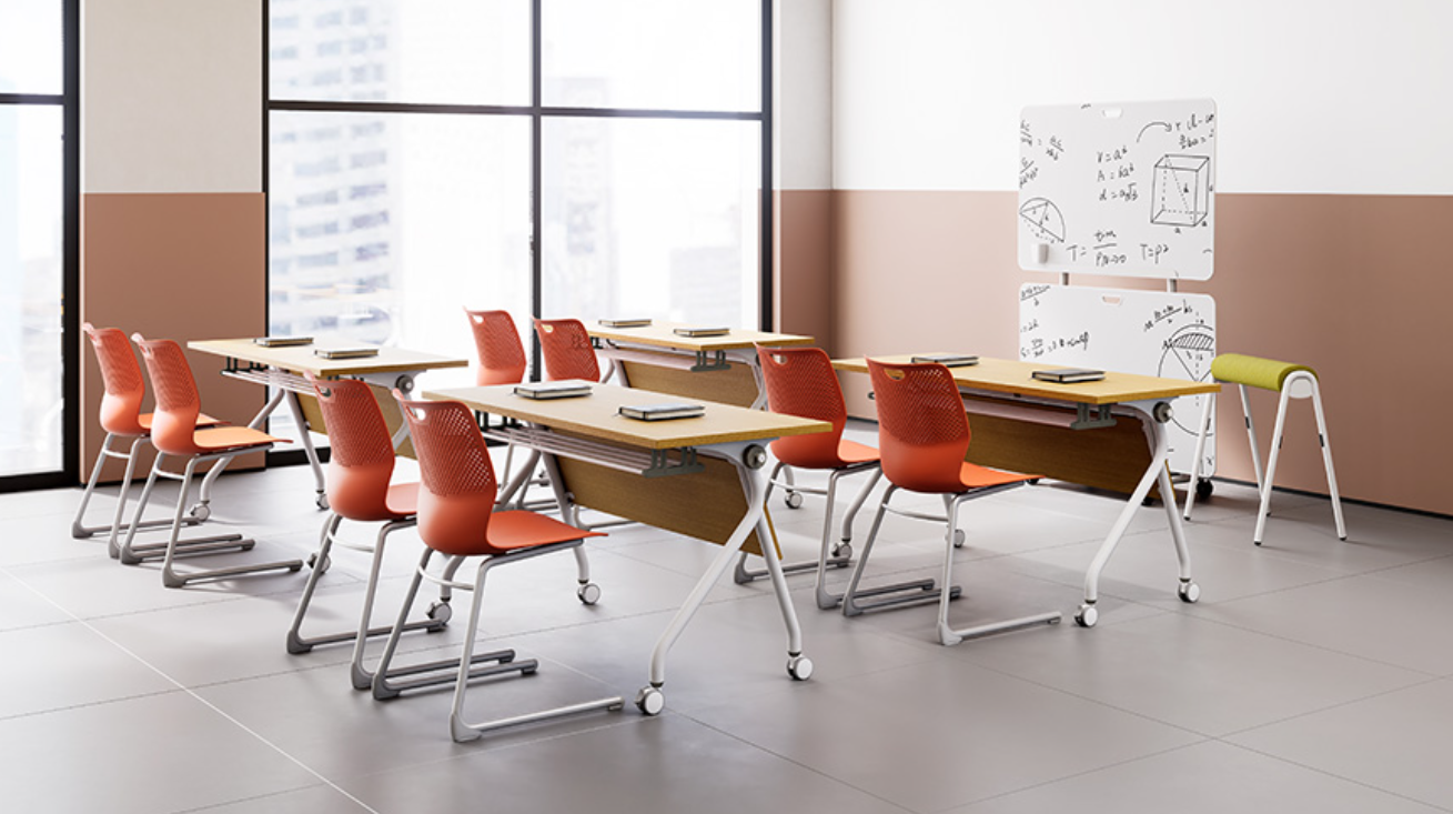 KEM076 Debate塑膠疊椅