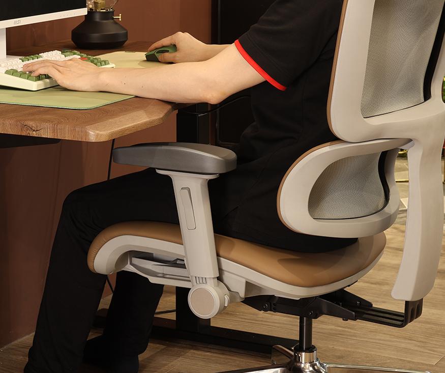 irocks T07 EVO 人體工學真皮辦公椅