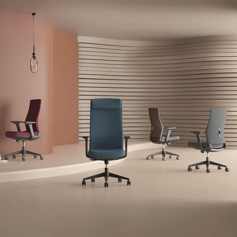 KHB007-L Ergo 中背皮革人體工學大班椅