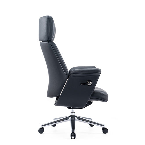 KH399 Basi 高背黑色皮革大班椅