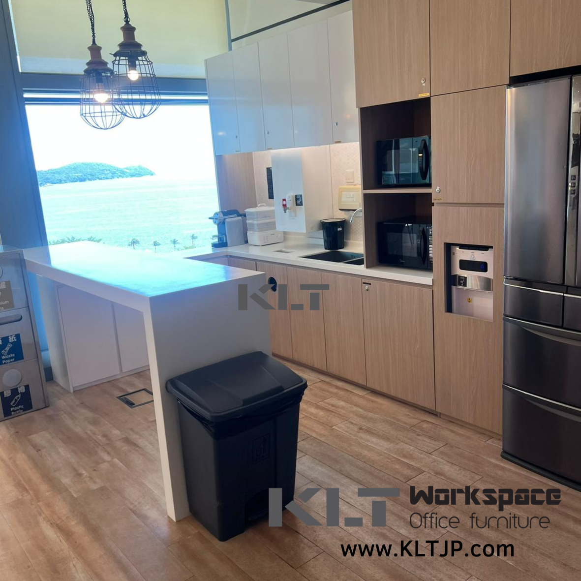 JBA001 數碼港道辦公室傢俬項目