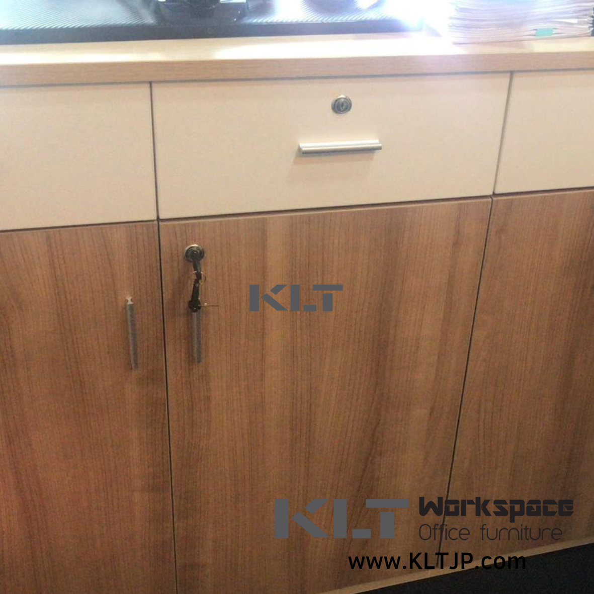 JBA010 旺角譽發廣場辦公及會議室傢俬項目