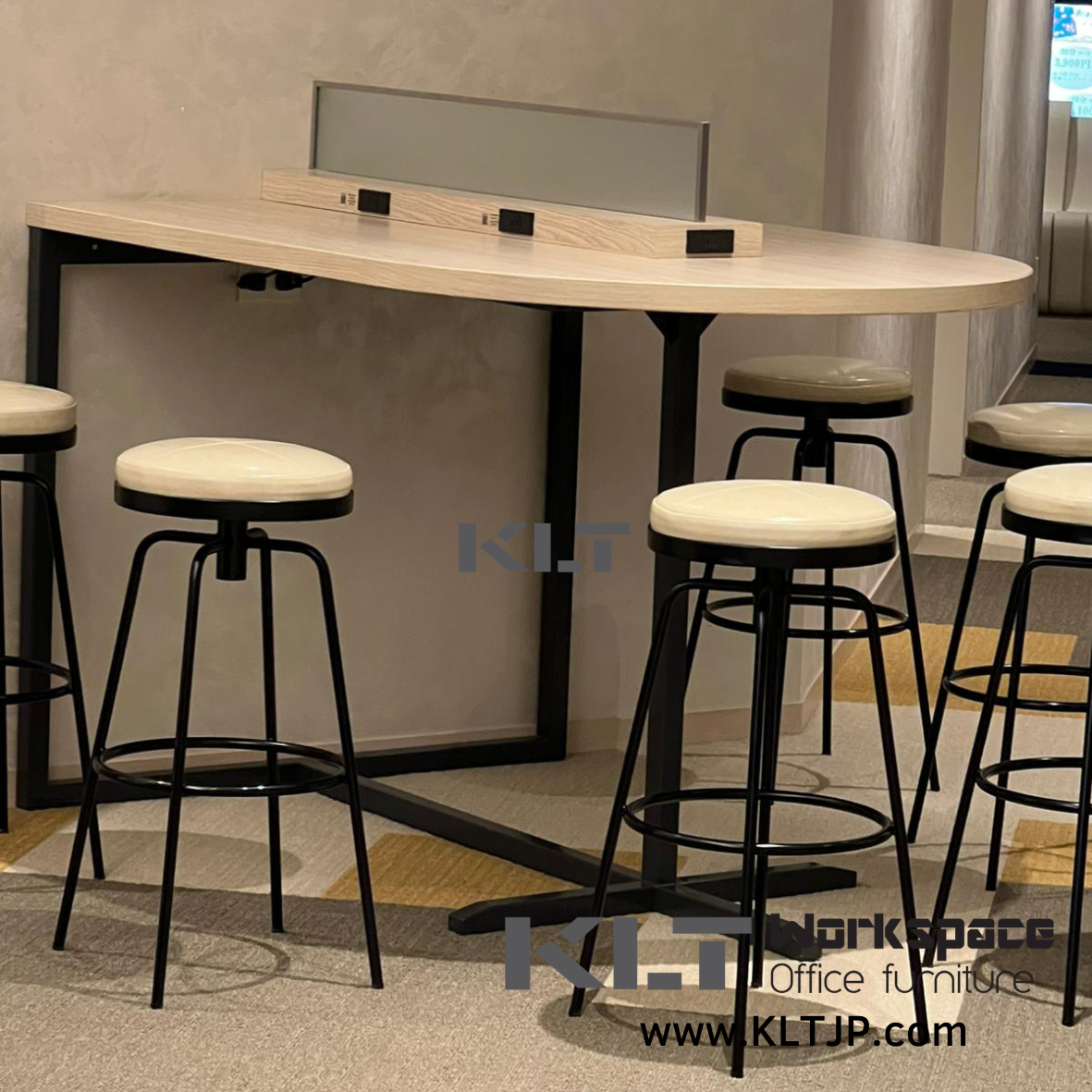 JBA012 長沙灣誠信中心辦公及休閒區傢俬項目