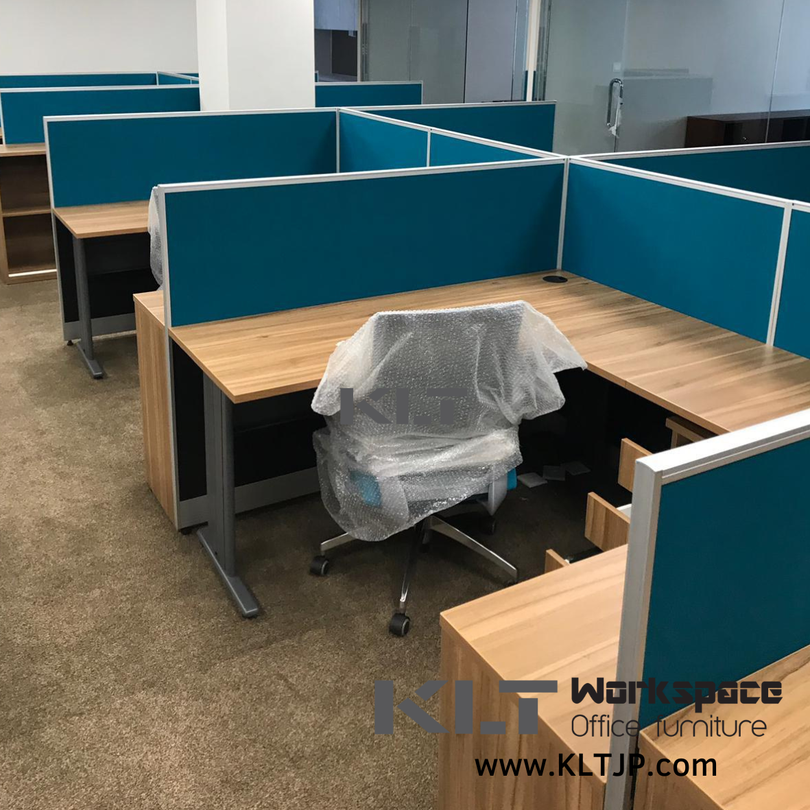 JBA032 香港基督教服務處辦公及經理室傢俬項目