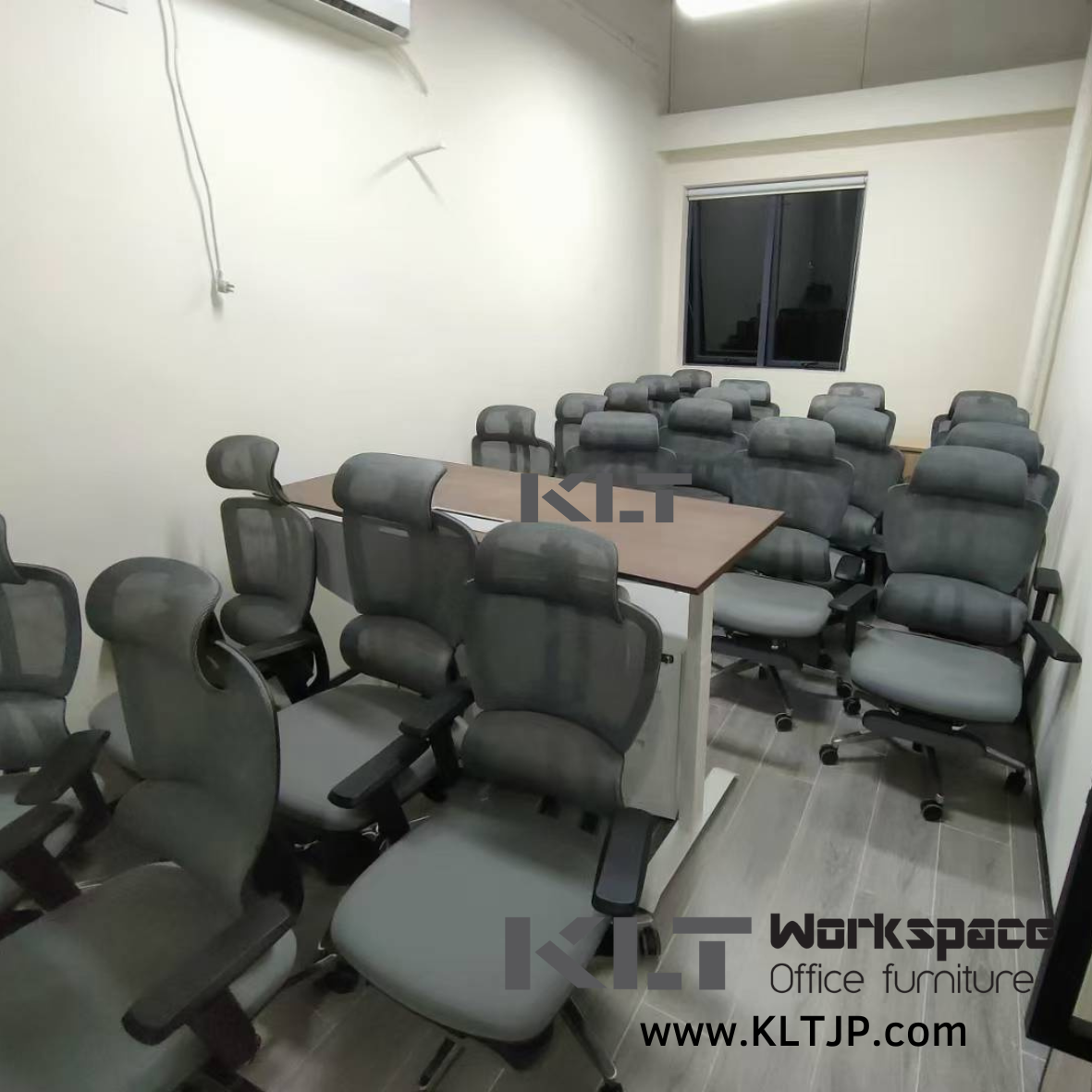 JBA036 職業訓練局人體工學辦公傢俬項目