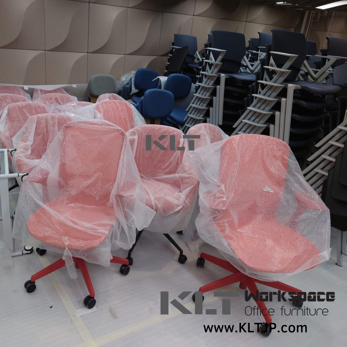 JBA063 香港大學學習與協作空間傢俬項目