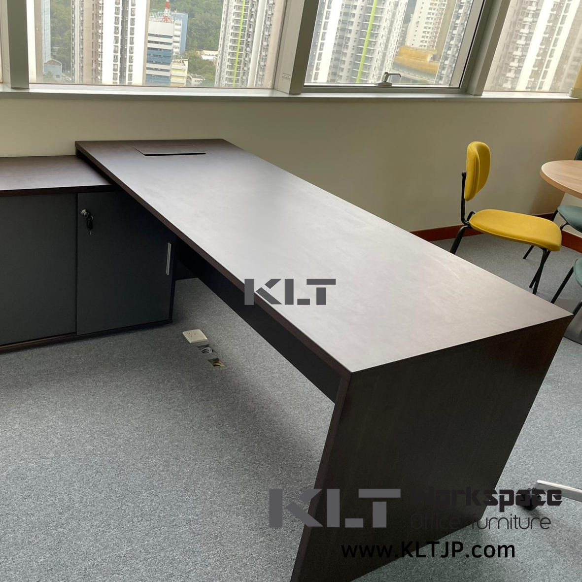 JBA081 新都會廣場行政辦公室傢俬項目