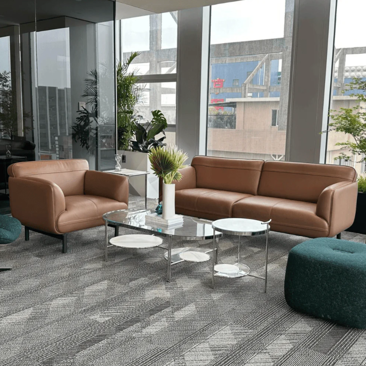 ST052 Rosso Rounded Genuine Leather Office Single Sofa
