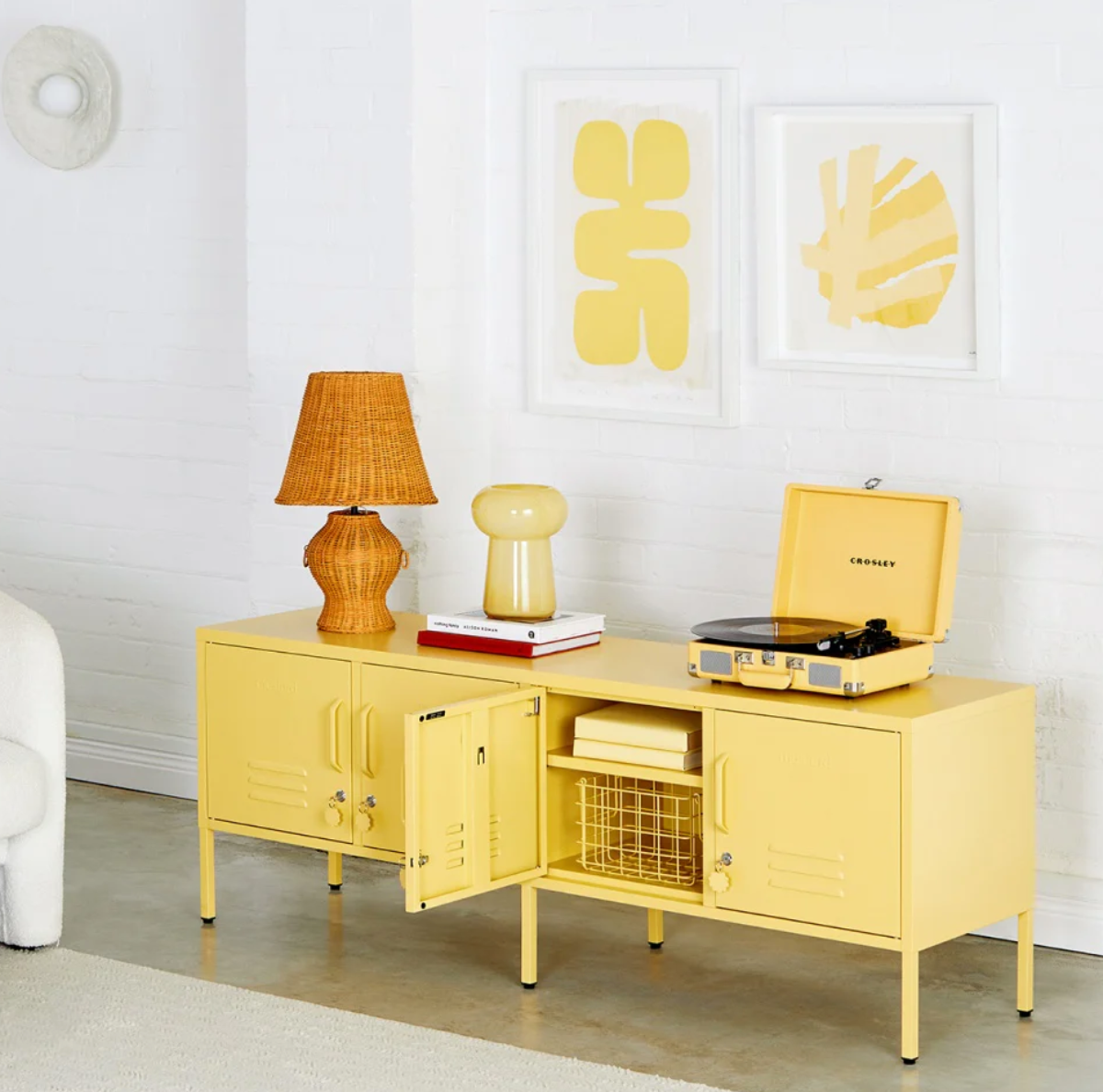 SS018 Standard Locker