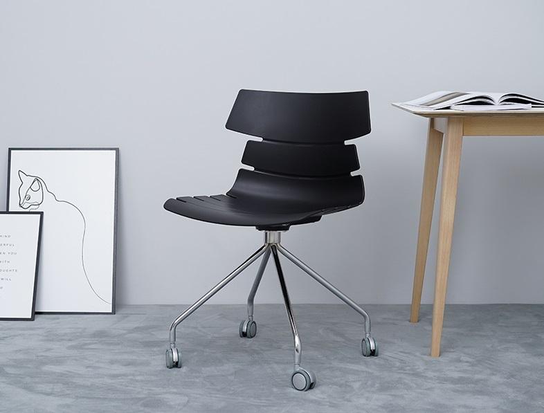 DC017 Osso Metal-Leg Dining Chair