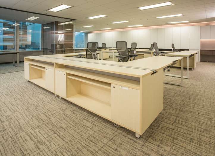 觀塘 皇廷廣場 - KLT Furniture