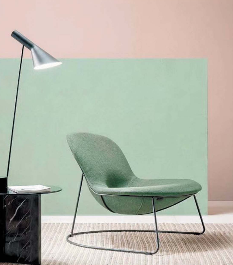 OL111010 線框金屬腳休閒椅｜Wire Frame Lounge Chair