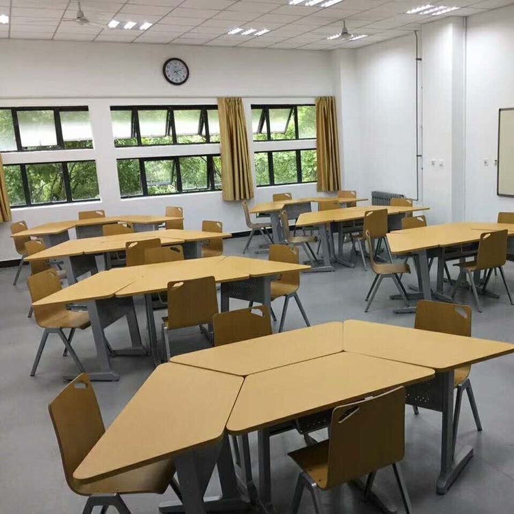 ST01- STEM Room 梯形桌子
