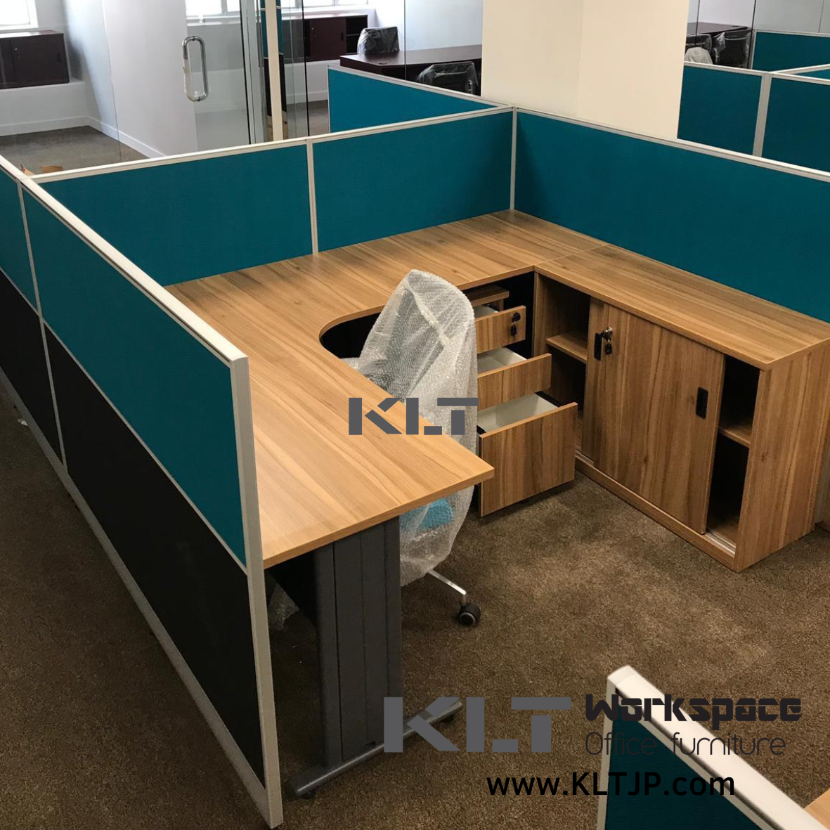 JBA032 香港基督教服務處辦公及經理室傢俬項目