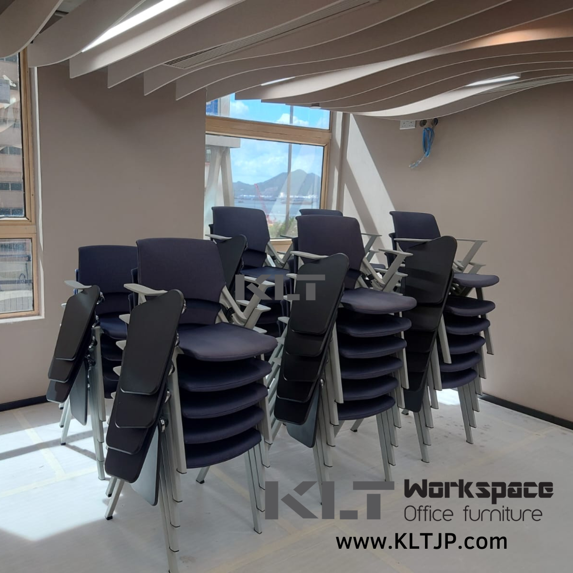 JBA063 香港大學學習與協作空間傢俬項目