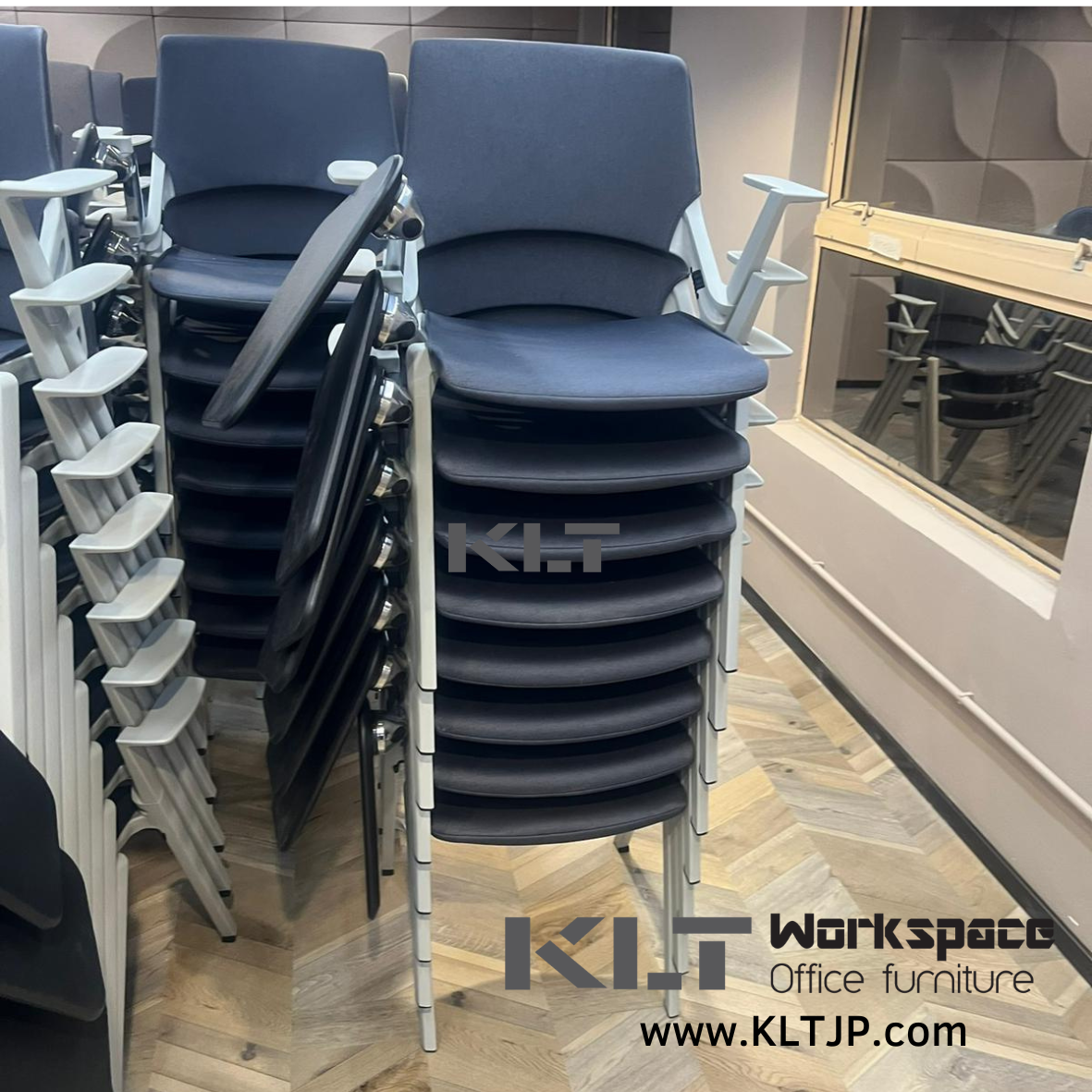 JBA063 香港大學學習與協作空間傢俬項目