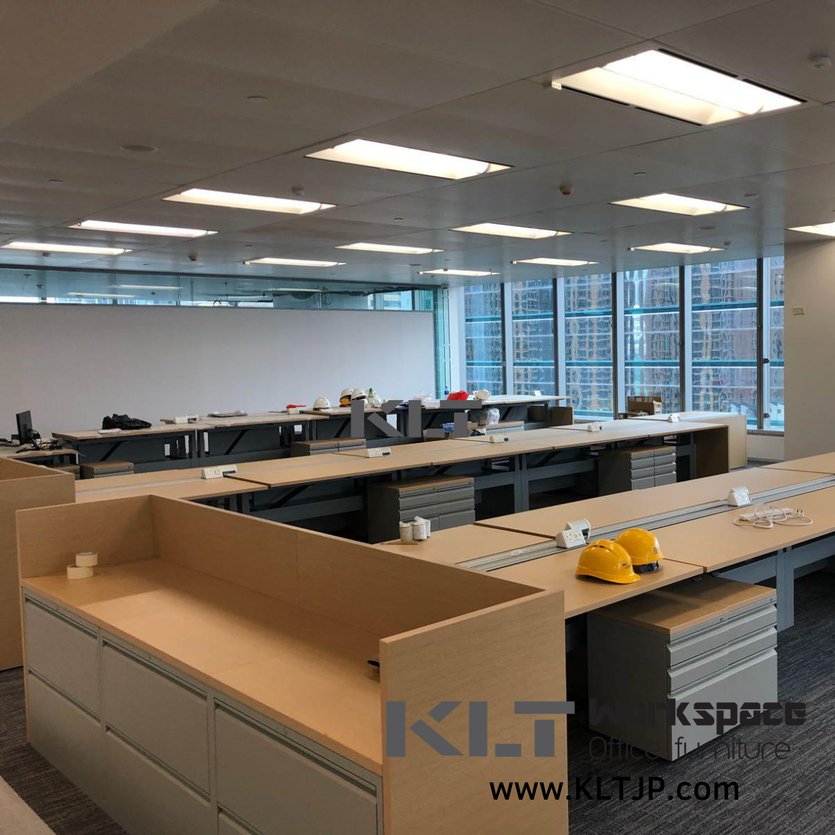 JBA098 國際金融中心一期辦公空間傢俬項目