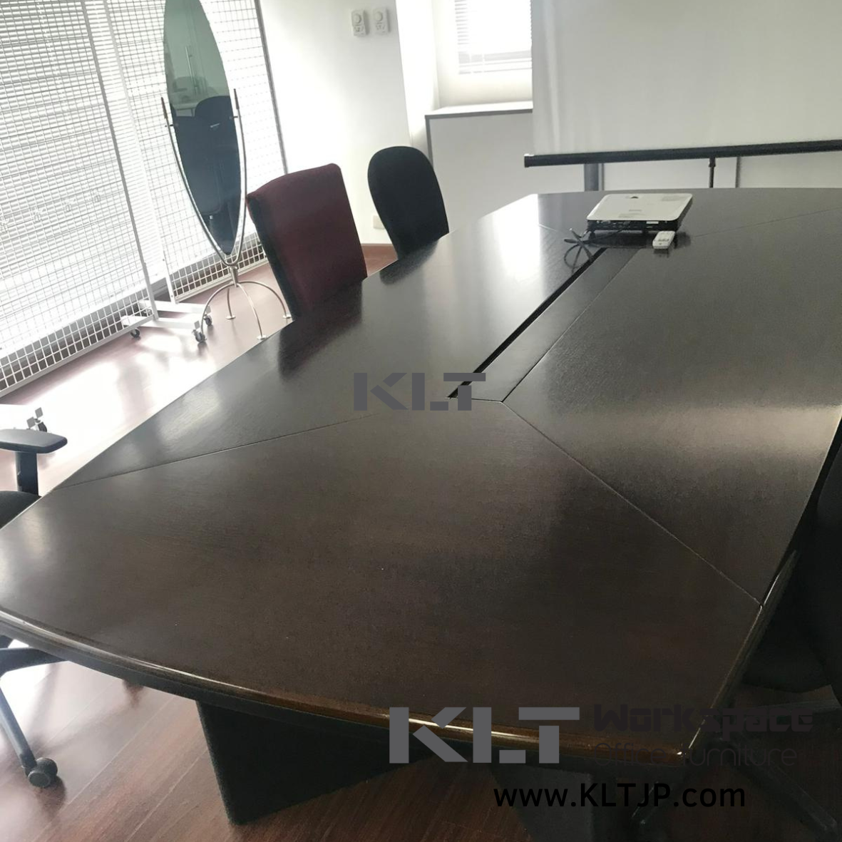 JBA130 綜合家庭服務中心會議室傢俬項目