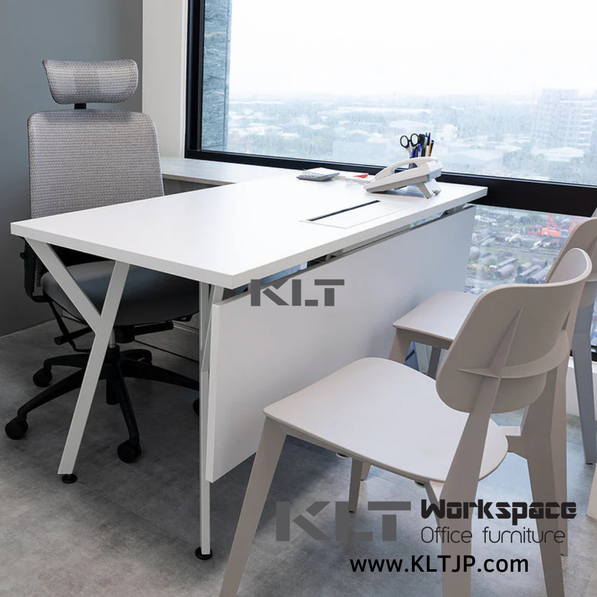 Job-12 Customer's First Impression Space