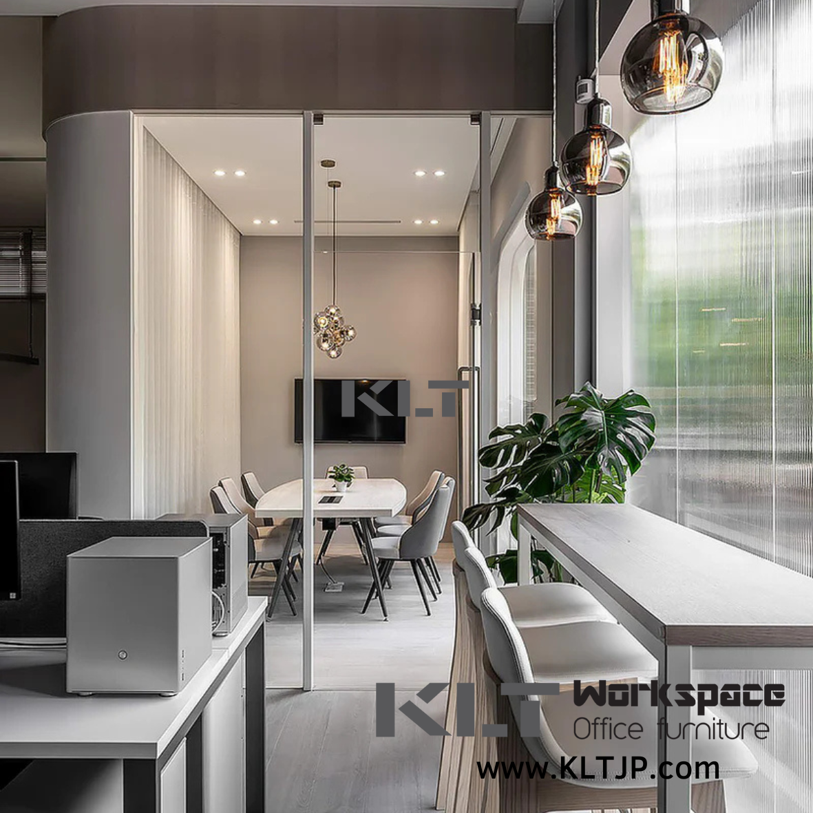 Job-12 Customer's First Impression Space