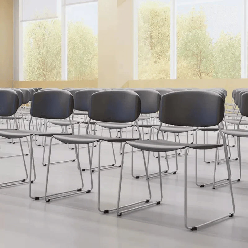 Kim Vetro 塑膠可堆疊培訓椅｜Stackable Training Chair