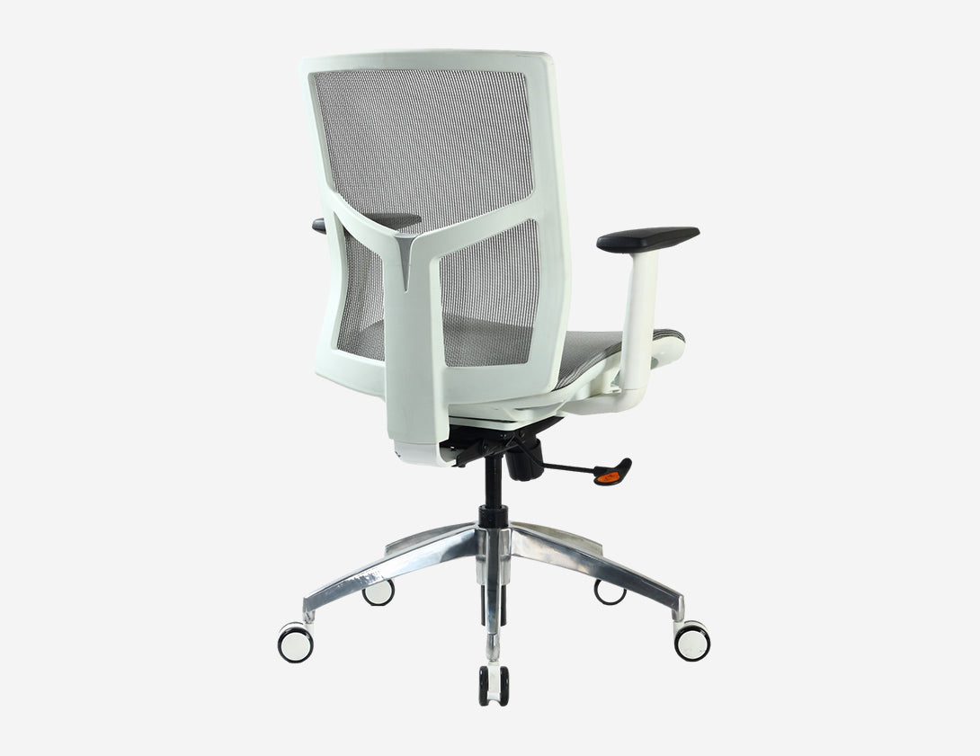 SM-M6BM Smax 人體工學辦公椅