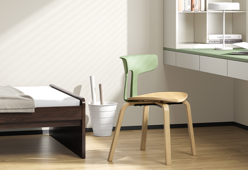 KV 102 Vi Featured Stackable Plastic Chair