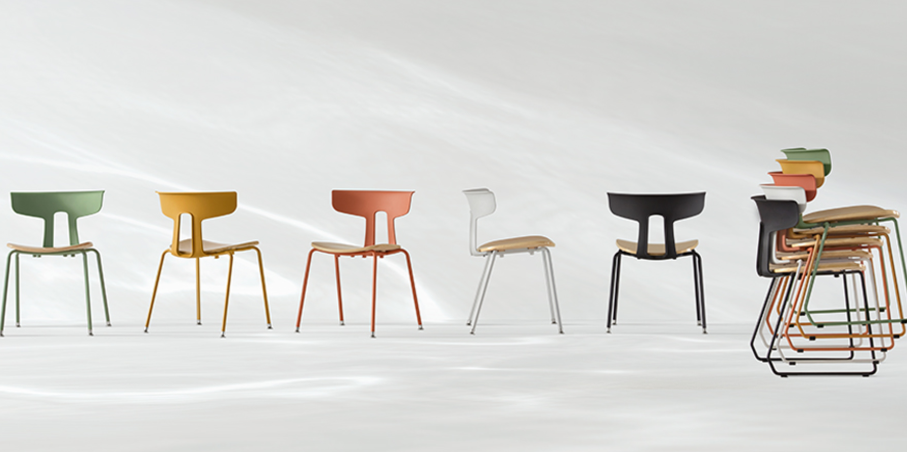 KV 102 Vi Featured Stackable Plastic Chair