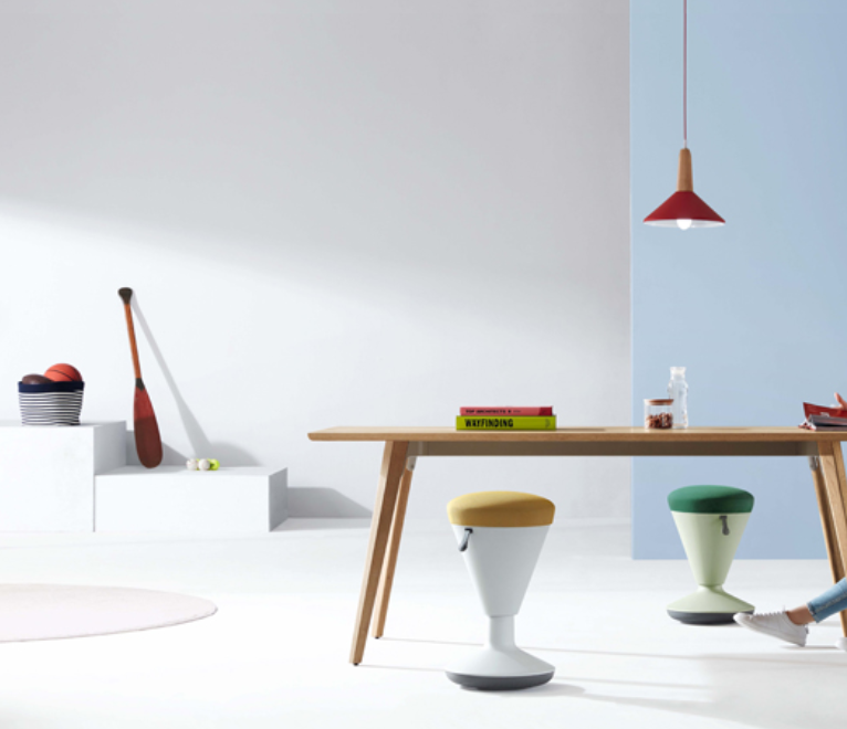 KV 105-Brio Rocking Chair | Office Rocking Chair