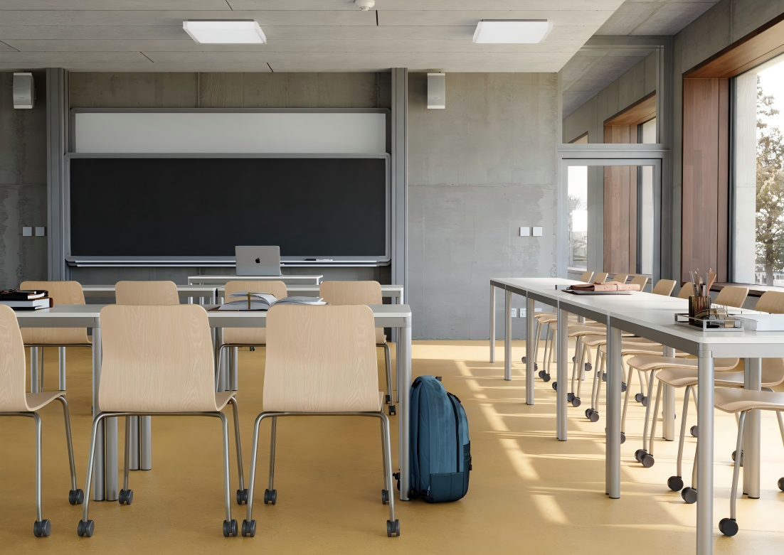 KST106A Nucleo 矩形萬向輪多功能課桌