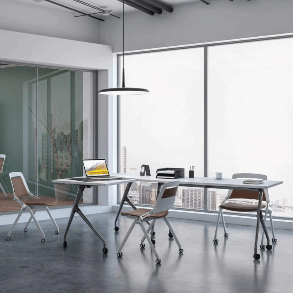 KEM057-WP Armonia 可疊放皮革連後翻扶手會議椅