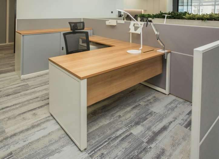 銅鑼灣 中威商業大廈 - KLT Furniture