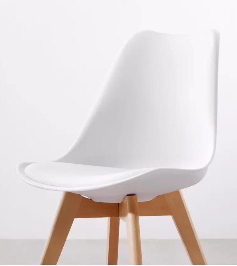KC-109-Estate Minimal Round-Back Chair