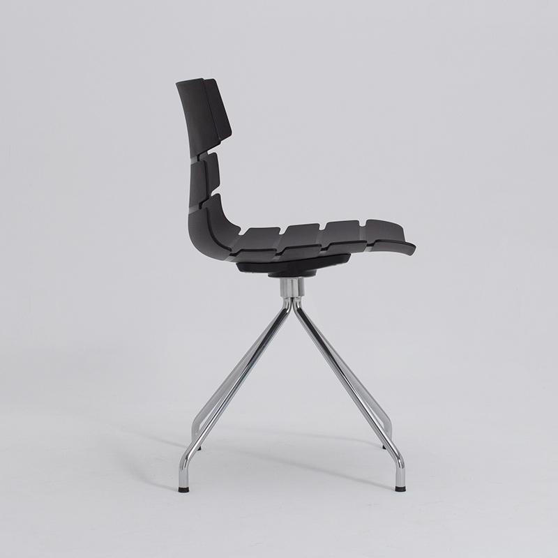 KC-129-Osso 鋼腳餐椅 Metal-Leg Chair